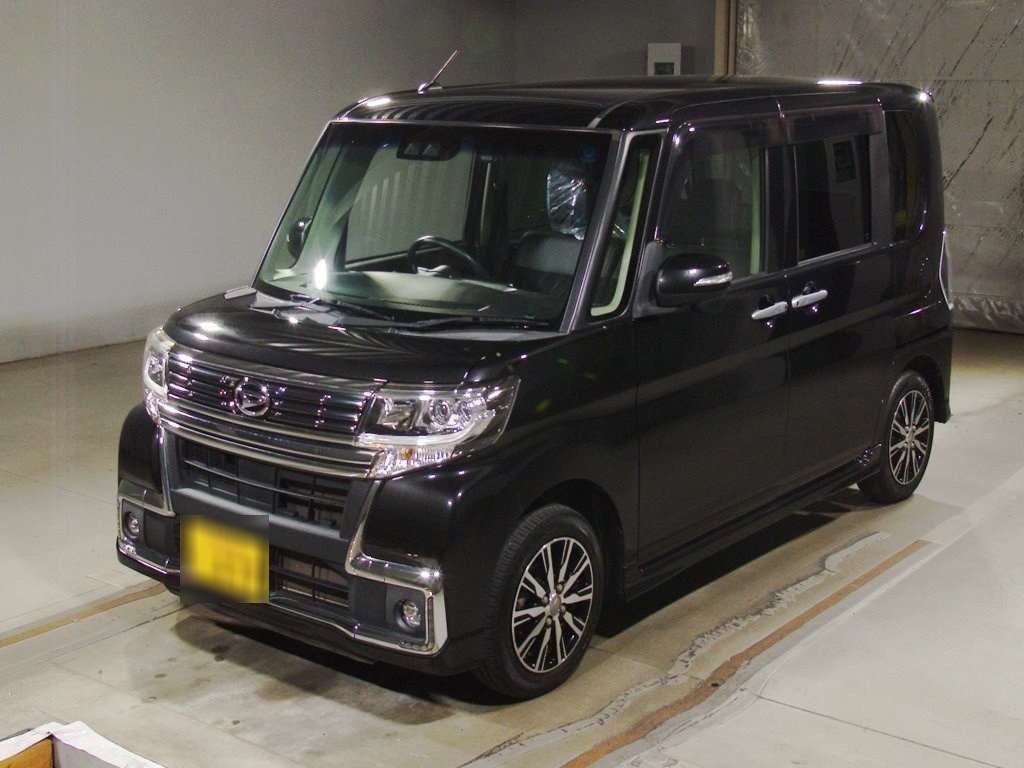 2017 Daihatsu Tanto Custom LA600S[0]