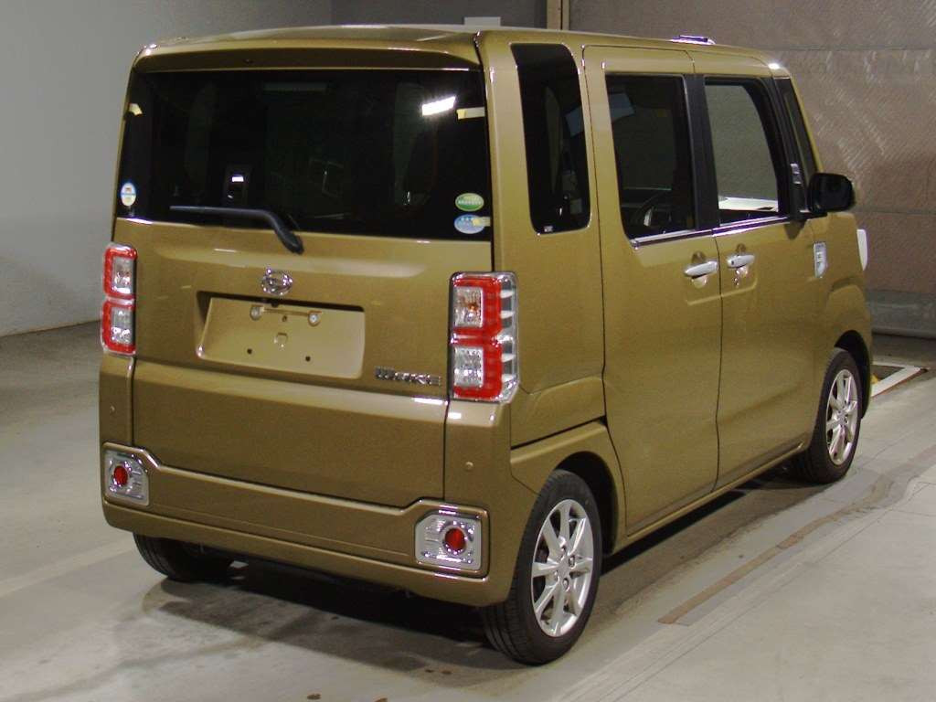 2021 Daihatsu Wake LA700S[1]