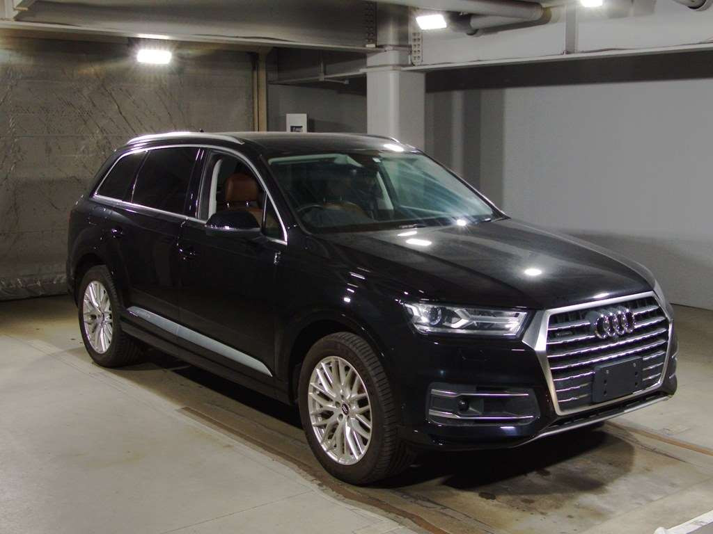 2018 Audi Q7 4MCYRS[2]