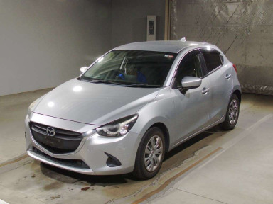 2017 Mazda Demio