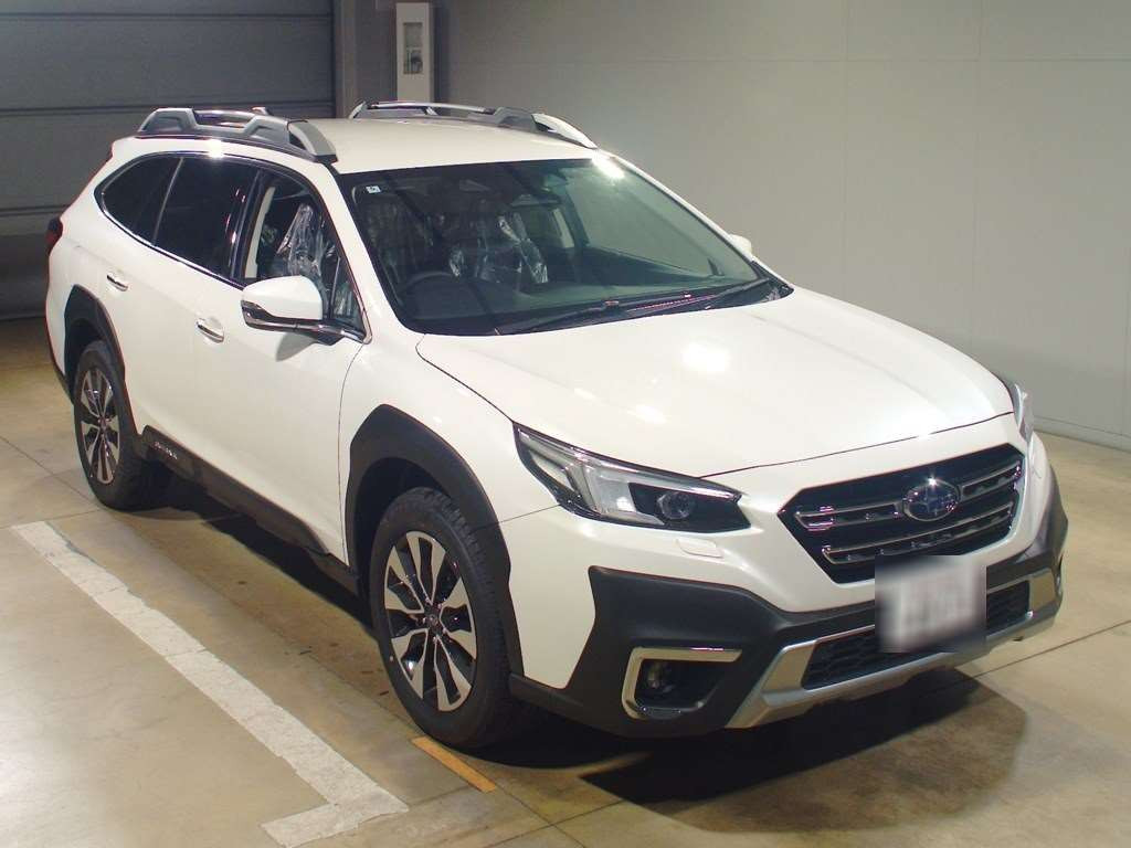 2024 Subaru Legacy Outback BT5[2]