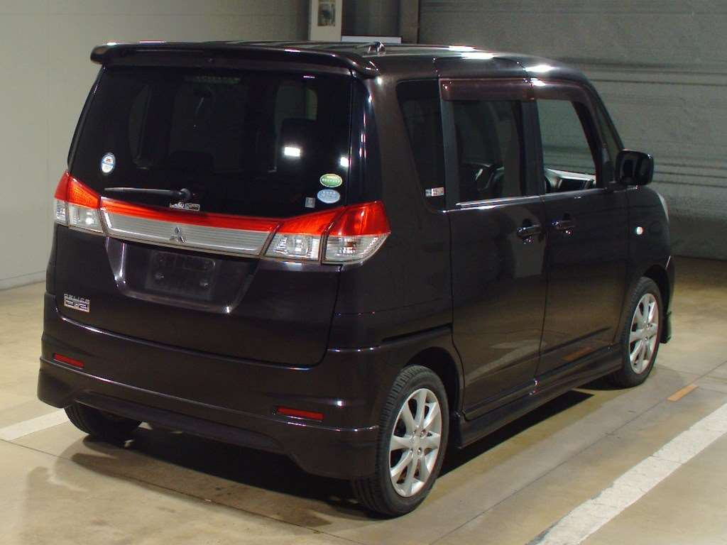 2012 Mitsubishi Delica D2 MB15S[1]