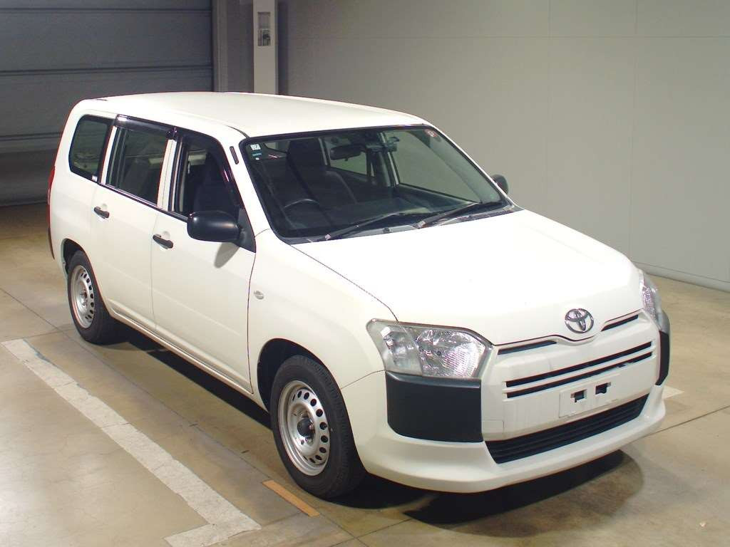 2017 Toyota Probox NSP160V[2]