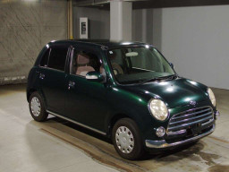 2005 Daihatsu Miragino