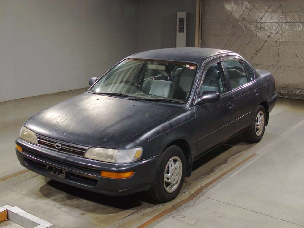 1992 Toyota Corolla Sedan AE100[0]