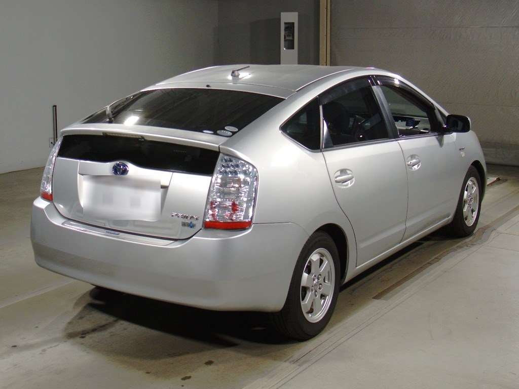 2009 Toyota Prius NHW20[1]