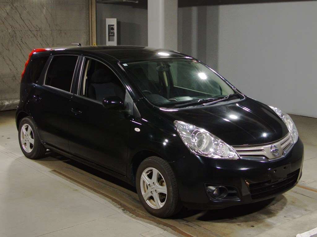 2008 Nissan Note E11[2]