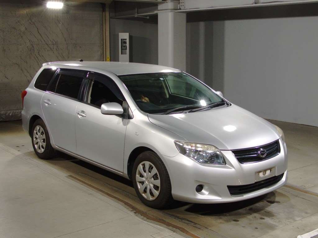 2012 Toyota Corolla Fielder NZE141G[2]