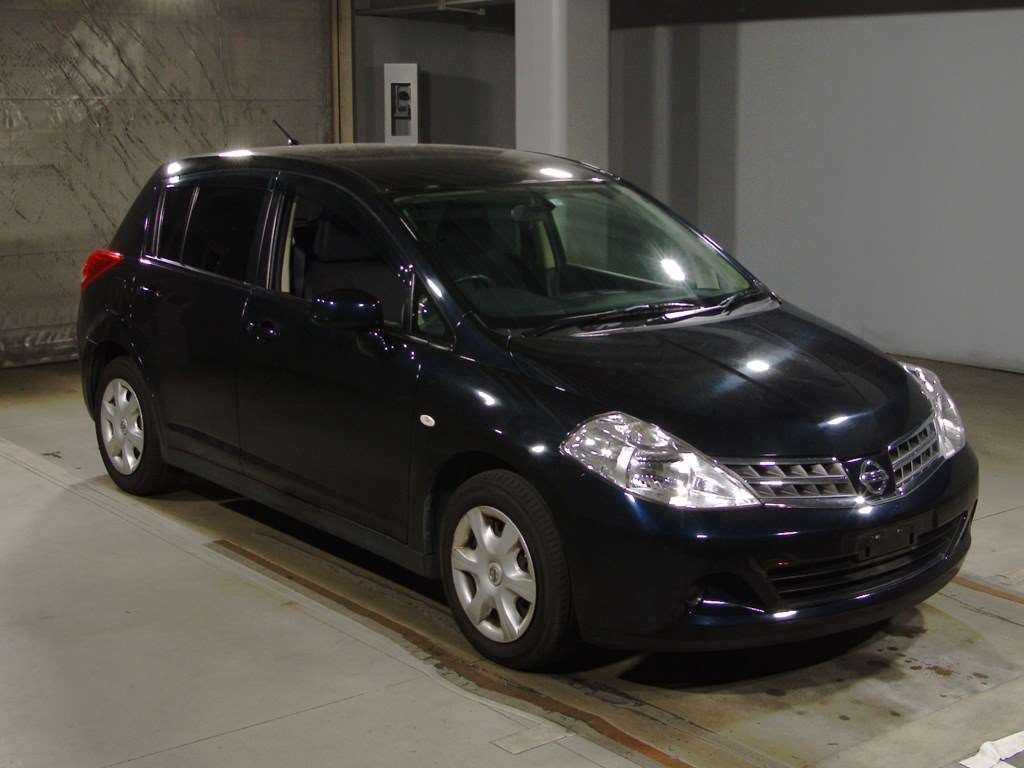 2011 Nissan Tiida C11[2]