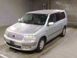 2005 Toyota Succeed Van