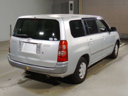 2005 Toyota Succeed Van