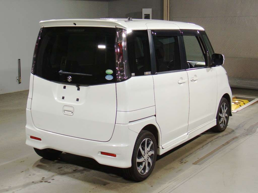 2013 Suzuki Palette SW MK21S[1]