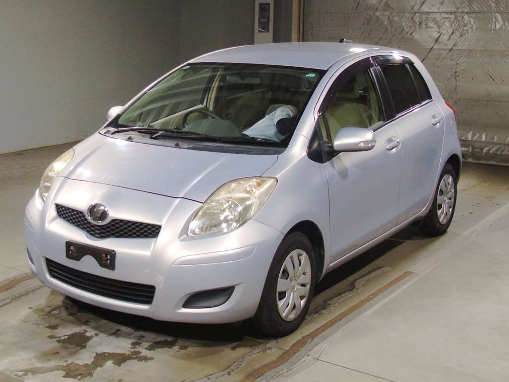 2009 Toyota Vitz SCP90[0]