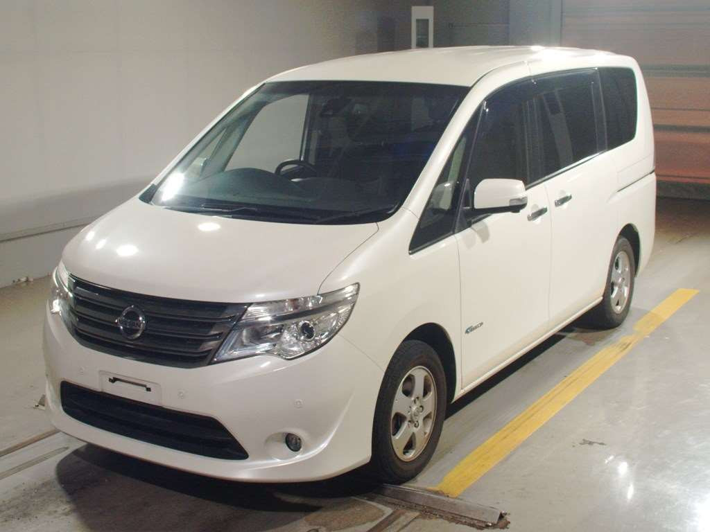 2015 Nissan Serena HC26[0]