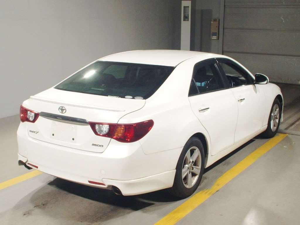 2011 Toyota Mark X GRX130[1]