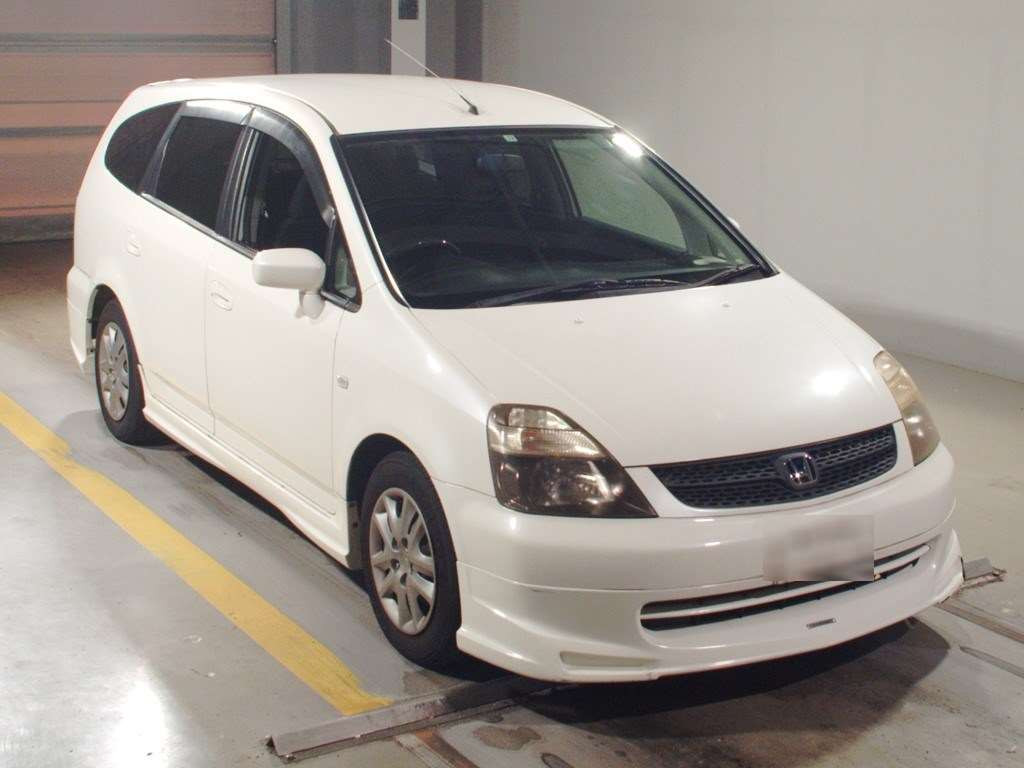 2003 Honda Stream RN3[2]