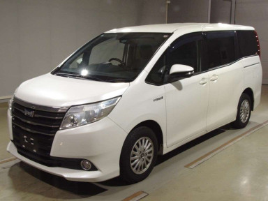 2016 Toyota Noah