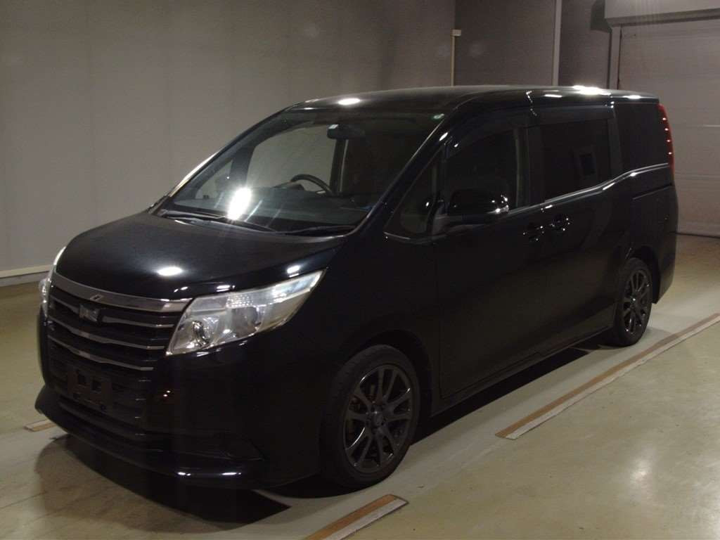 2014 Toyota Noah ZRR80G[0]