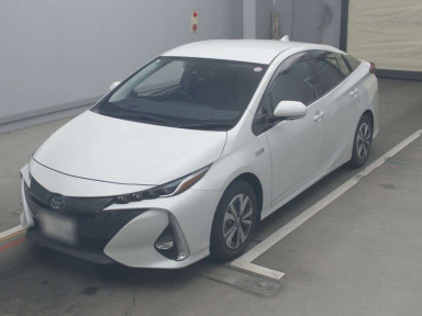 2020 Toyota Prius PHV