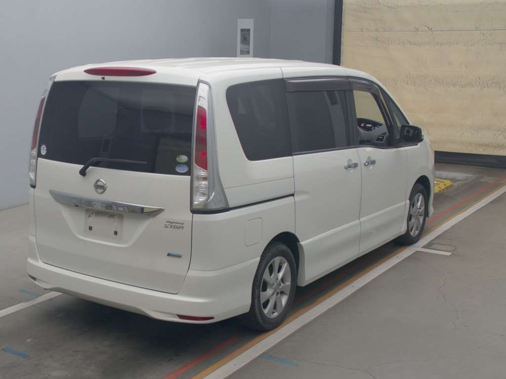 2011 Nissan Serena FC26[1]