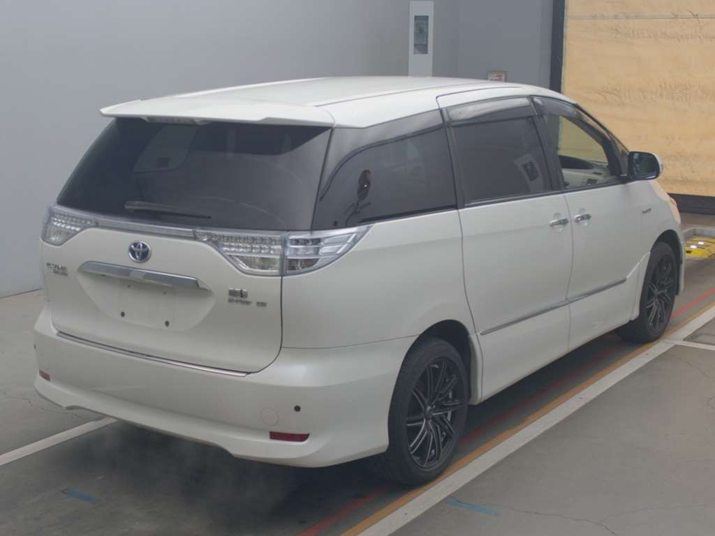 2011 Toyota Estima Hybrid AHR20W[1]