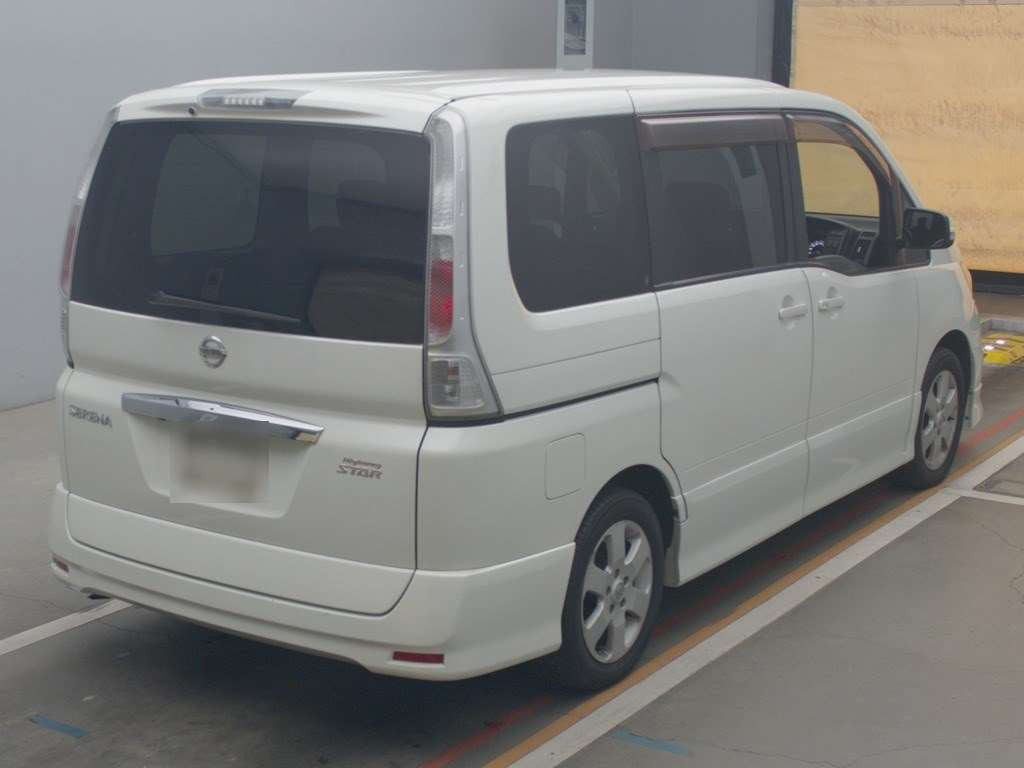 2009 Nissan Serena CC25[1]