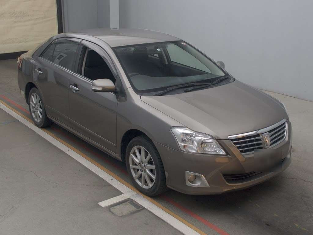 2011 Toyota Premio ZRT260[2]