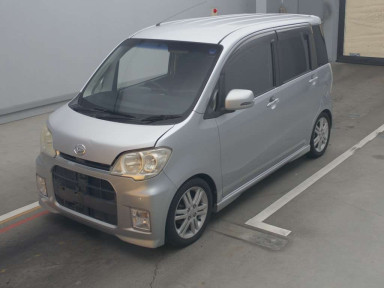 2010 Daihatsu Tanto exe