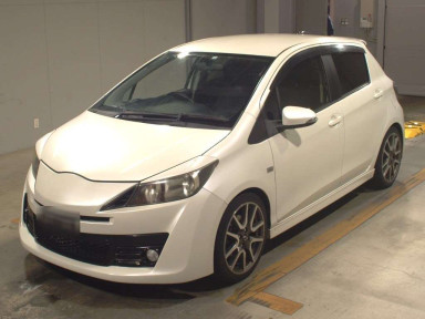 2012 Toyota Vitz