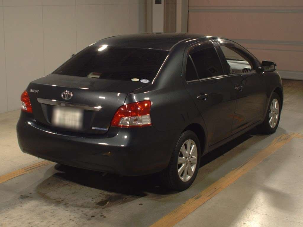 2010 Toyota Belta SCP92[1]