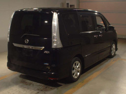 2013 Nissan Serena