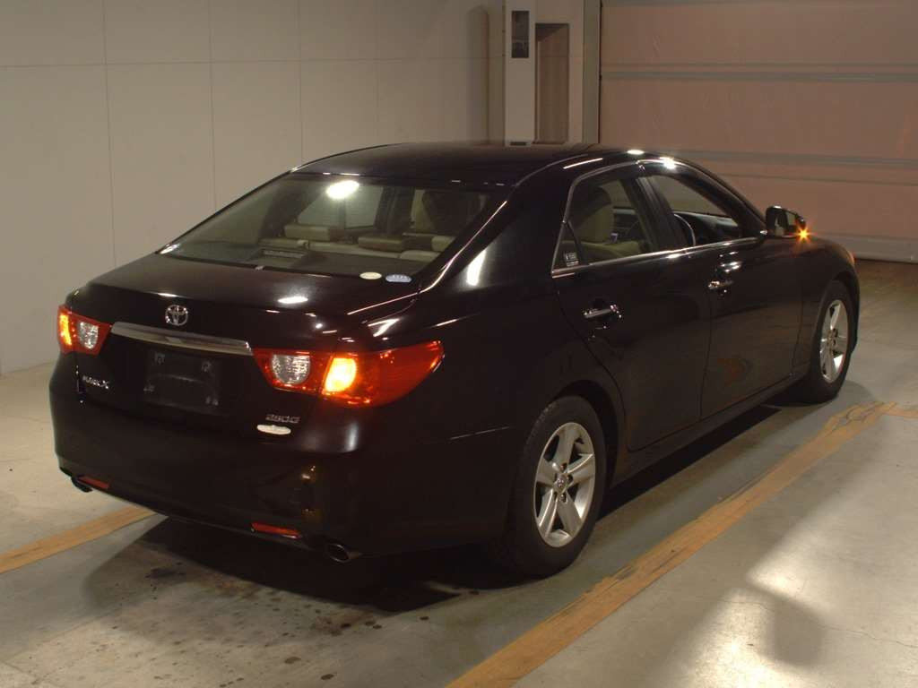 2011 Toyota Mark X GRX130[1]