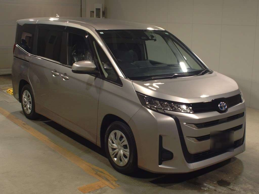 2023 Toyota Noah ZWR90W[2]