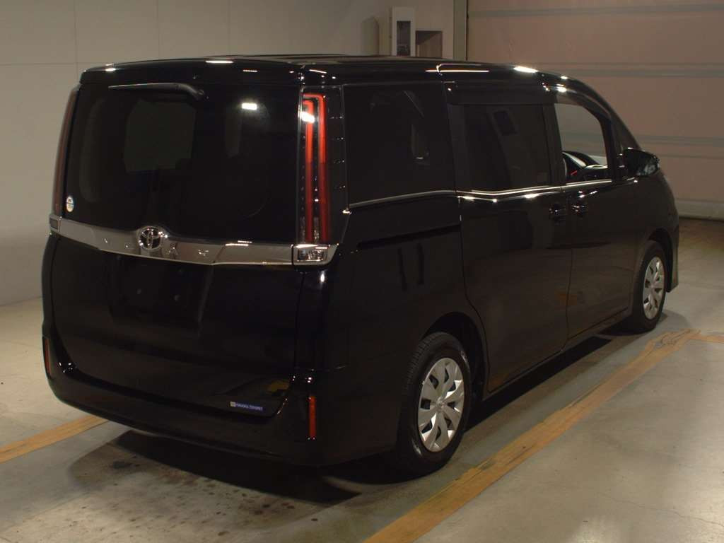 2021 Toyota Noah ZRR80G[1]