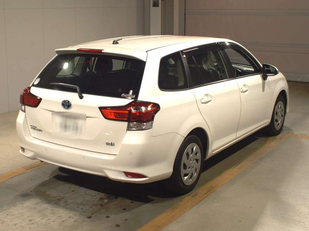 2021 Toyota Corolla Fielder NKE165G[1]