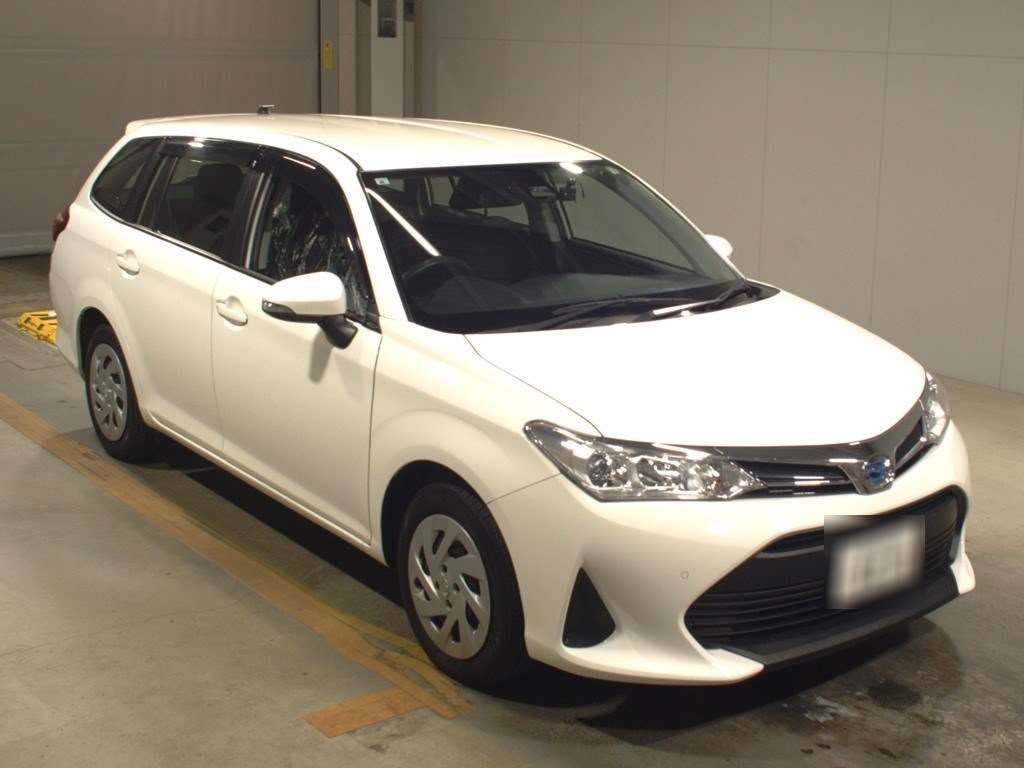 2021 Toyota Corolla Fielder NKE165G[2]