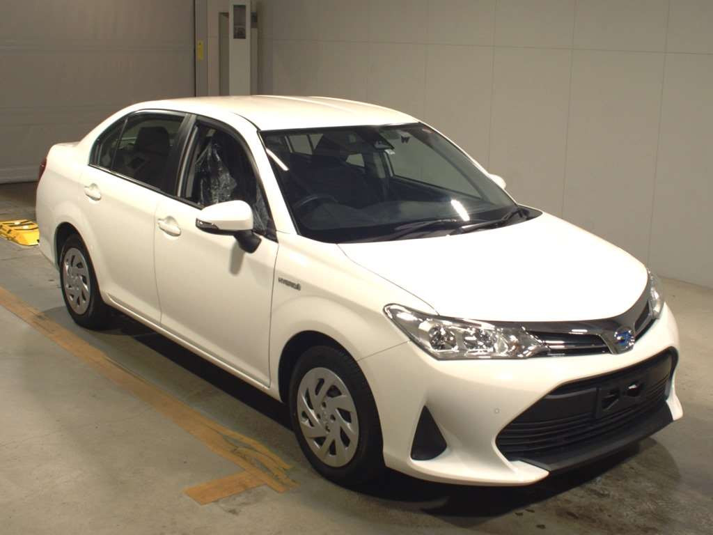 2019 Toyota Corolla Axio NKE165[2]