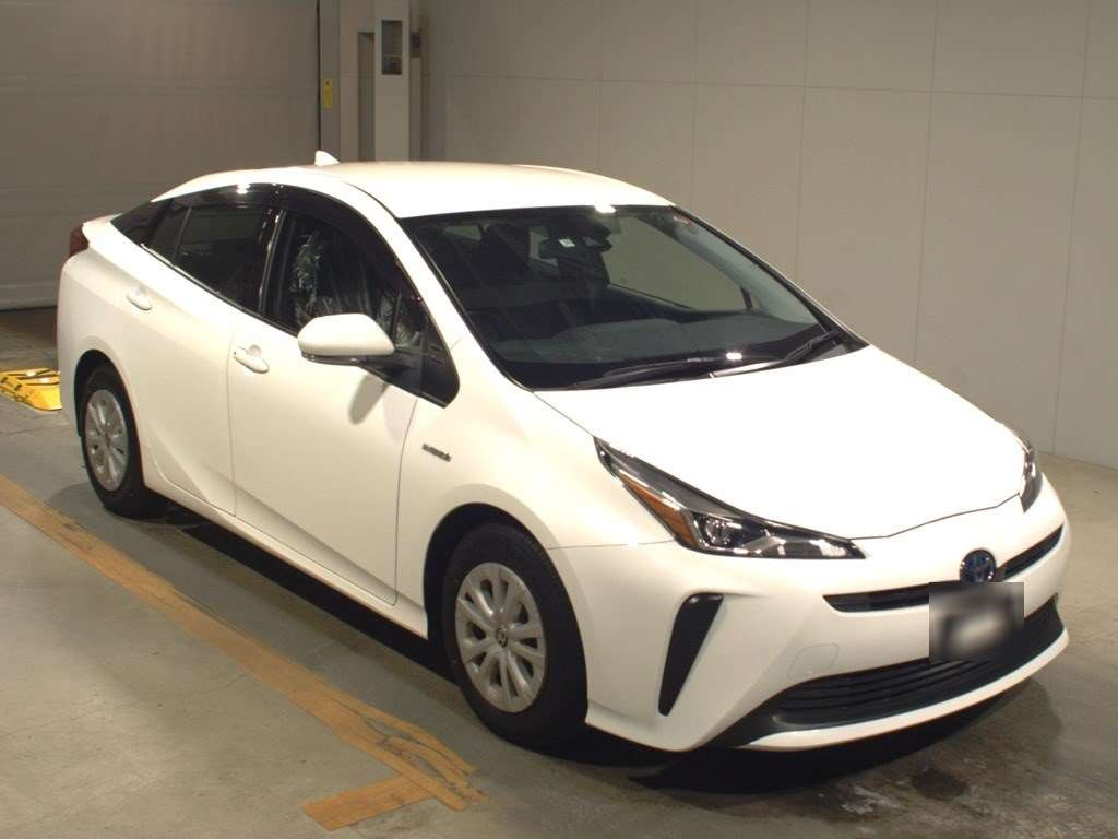 2019 Toyota Prius ZVW51[2]