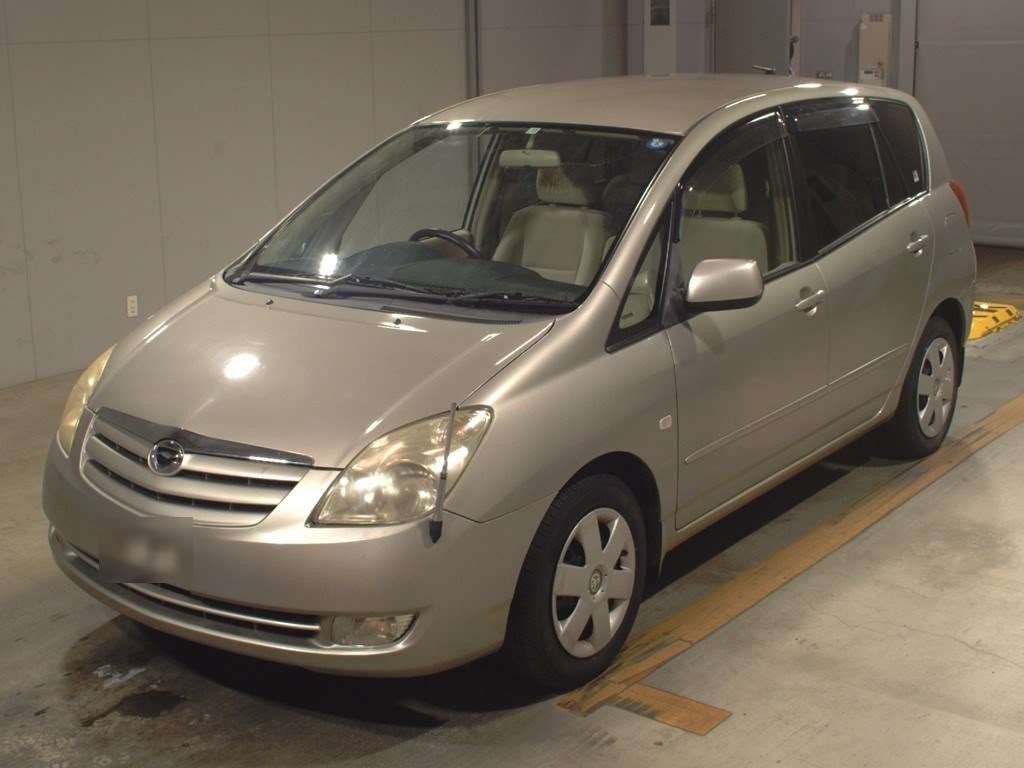 2003 Toyota Corolla Spacio NZE121N[0]