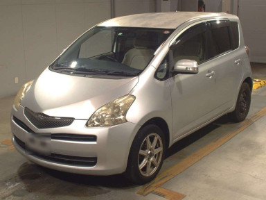 2010 Toyota Ractis