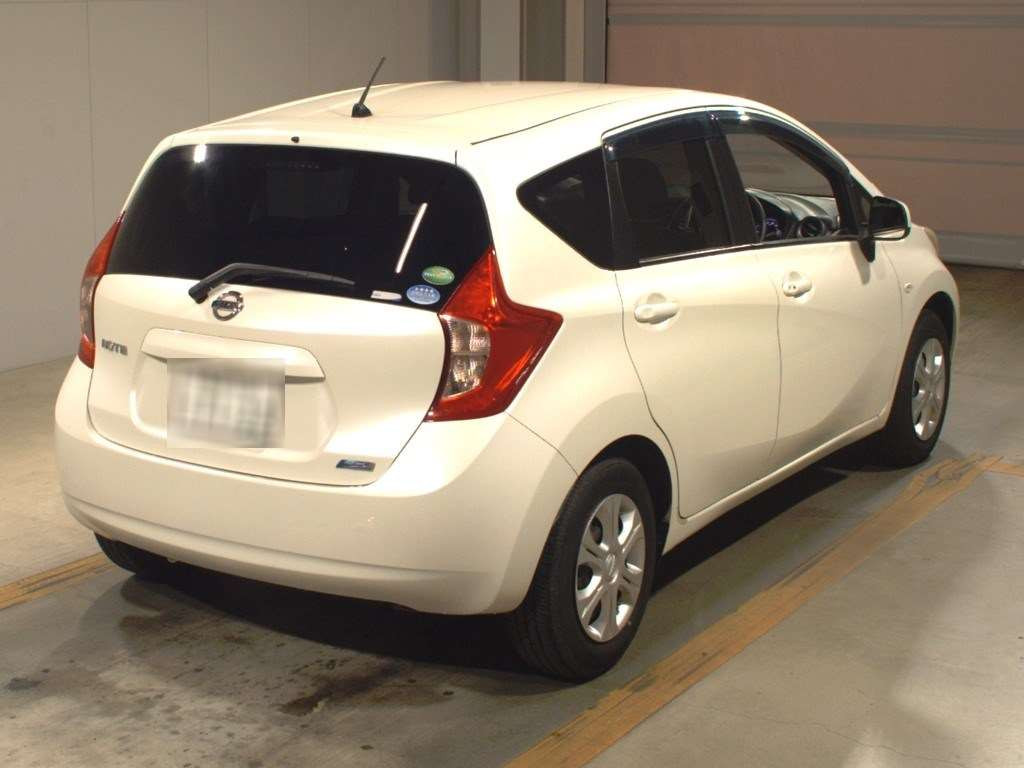 2012 Nissan Note E12[1]