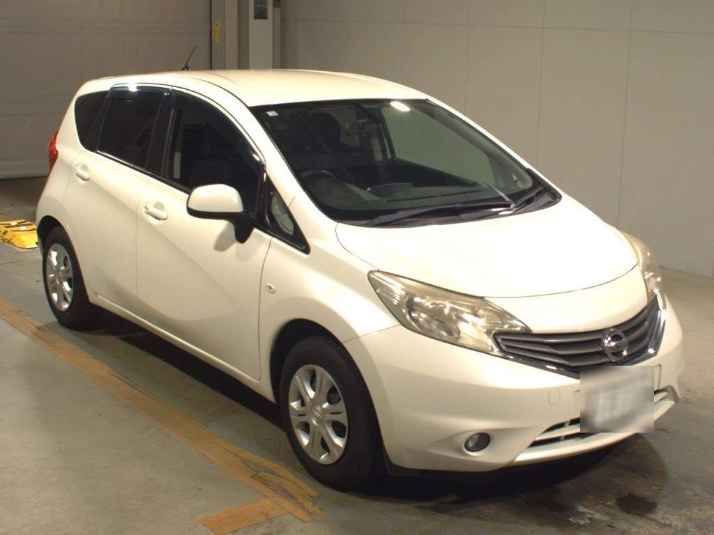 2012 Nissan Note E12[2]