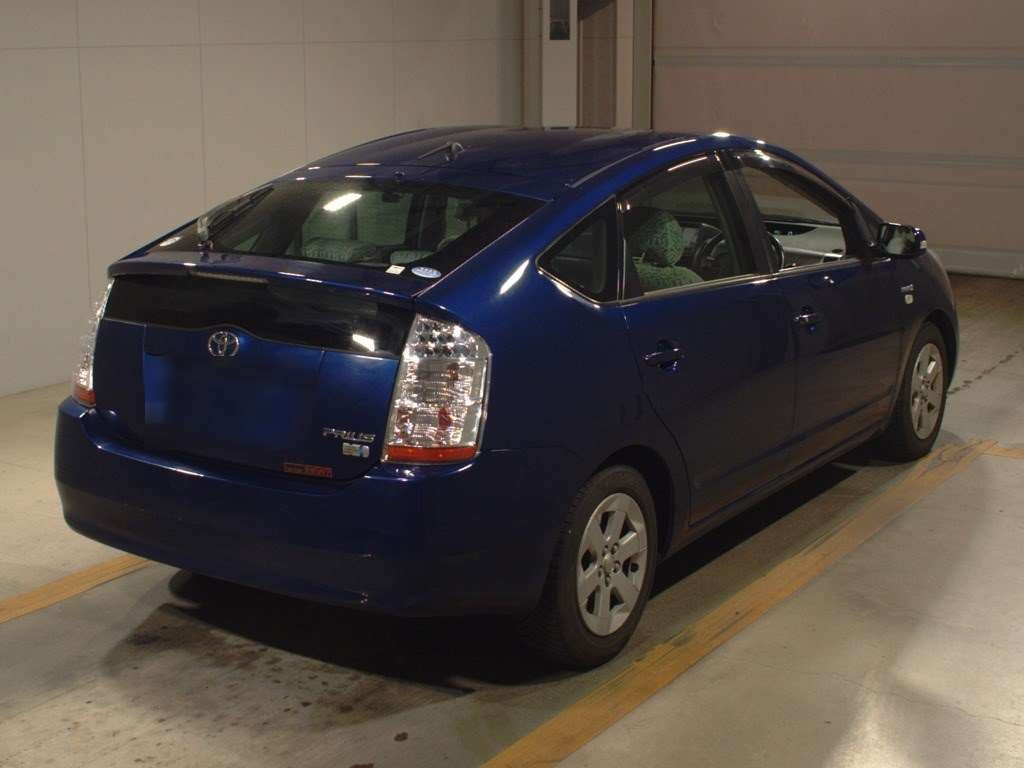 2005 Toyota Prius NHW20[1]