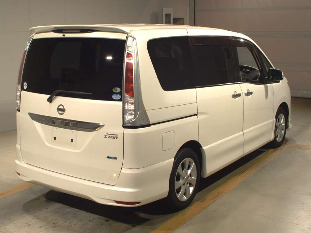 2012 Nissan Serena FC26[1]