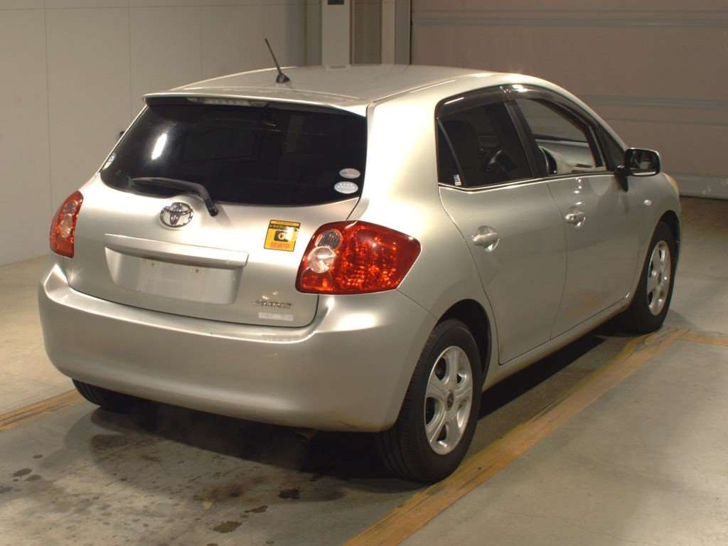 2008 Toyota Auris NZE151H[1]