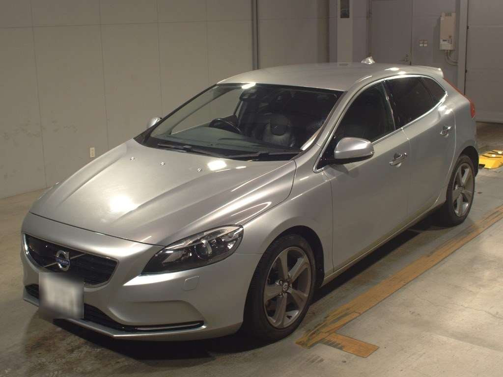 2013 Volvo V40 MB4164T[0]