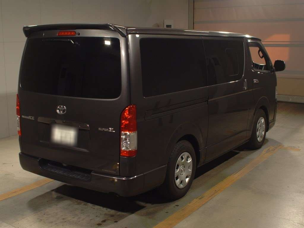 2019 Toyota Regiusace Van GDH201V[1]