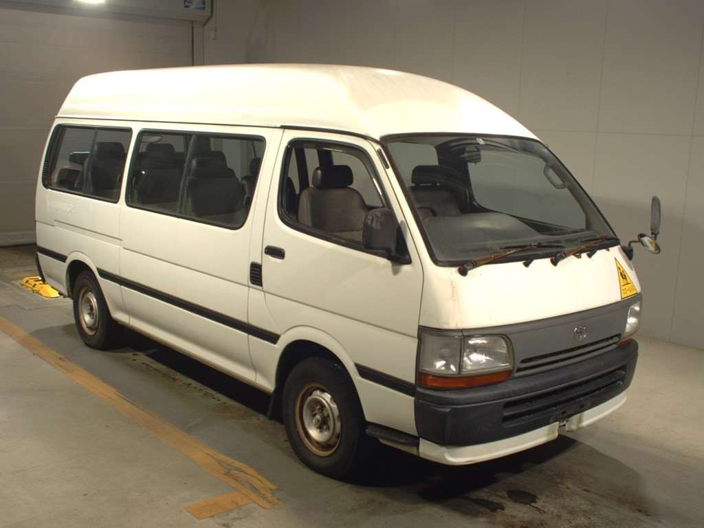 1995 Toyota Hiace Commuter LH125B[2]