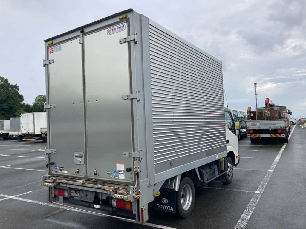 2018 Toyota Dyna Truck XZU605[1]