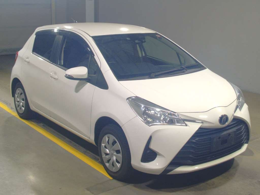 2019 Toyota Vitz NSP135[2]